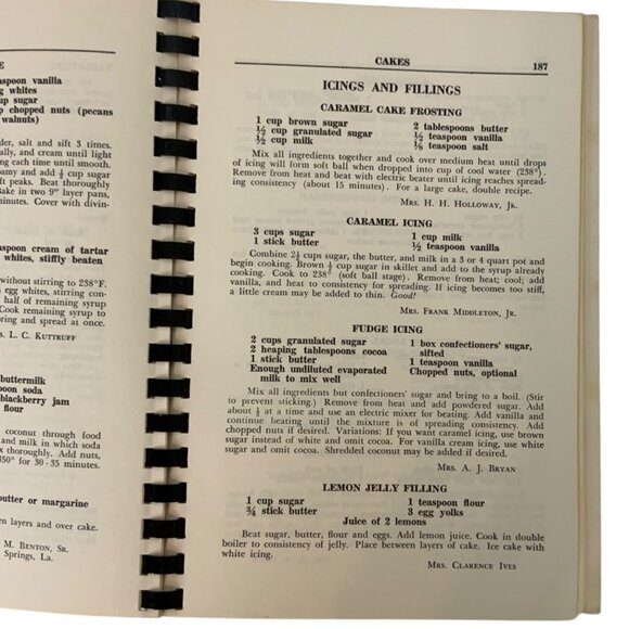 River Road Recipes Junior League Baton Rouge Southern Cookbook 1977 Spiral Bound - Picture 9 of 12